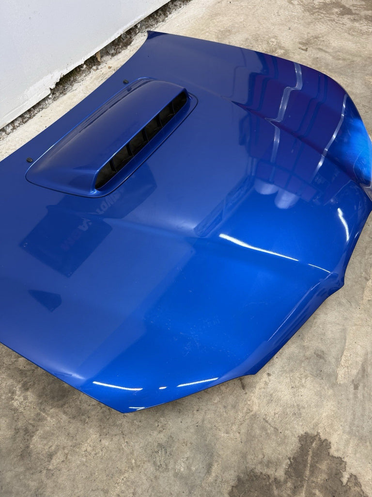 2006-2007 Subaru WRX STi Hood Assembly with Hood Scoop OEM #525182