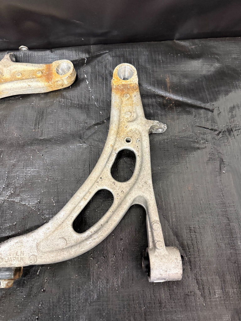 04-07 SUBARU WRX STI OEM FRONT LOWER ALUMINUM CONTROL ARMS PAIR #525182