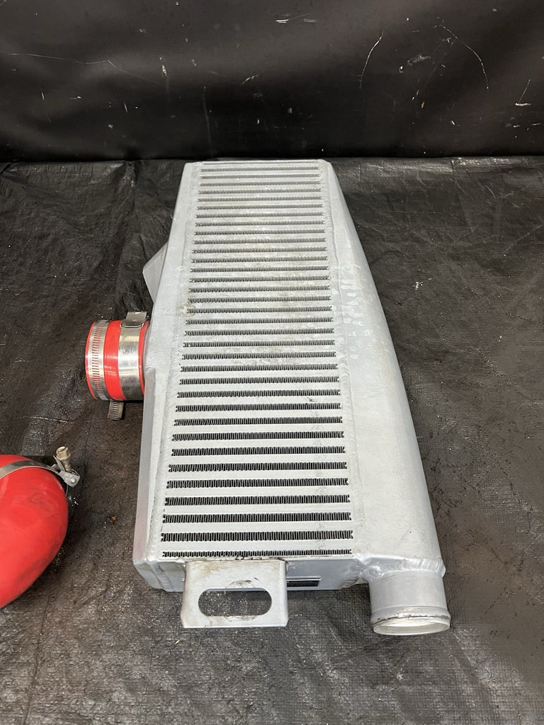 2002-2007 Subaru WRX STi Mishimoto Top-Mount Intercooler Silver Red Hose #518682