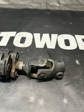 Load image into Gallery viewer, 2002-2005 Subaru Impreza GG GD WRX Steering Universal Tie Linkage OEM #506192