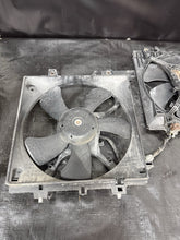 Load image into Gallery viewer, 2004-2007 SUBARU WRX STI RADIATOR COOLING FANS ASSEMBLY SET LH/RH OEM #500989