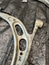 Load image into Gallery viewer, 04-07 SUBARU WRX STI OEM FRONT LOWER ALUMINUM CONTROL ARMS PAIR #516938