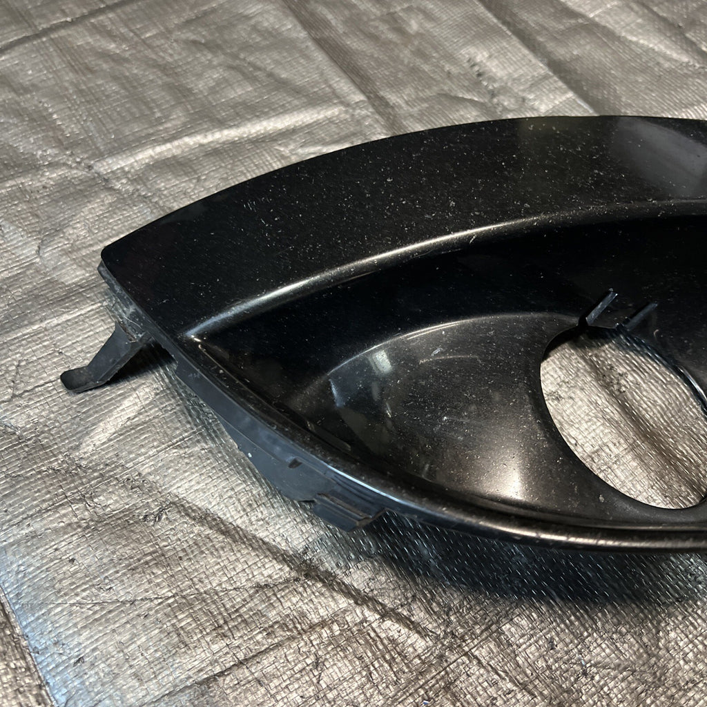 OEM 04-05 Subaru Impreza STi Fog Light Bezel Trim Pair Java Black USED #961