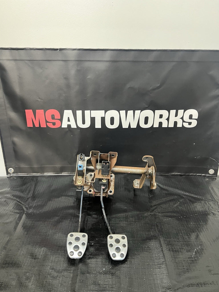 2004-2007 Subaru WRX STI Brake & Clutch Pedal Assembly #500989