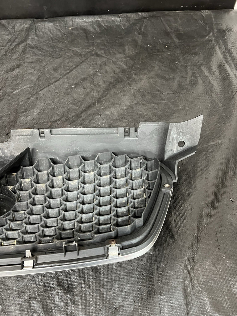 JDM Subaru Legacy BP5 BL5 BP9 BL9 BPE Late GT Spec-B Front Grill #212661