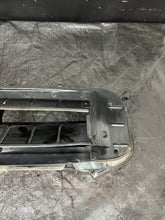 Load image into Gallery viewer, 2004-2005 Subaru WRX STI Top Mount Intercooler Splitter OEM #518682