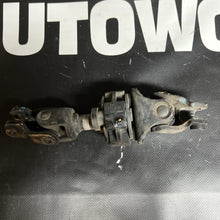 Load image into Gallery viewer, 02-07 SUBABRU IMPREZA WRX Wagon STEERING COLUMN LOWER U JOINT COUPLING LINK