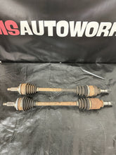Load image into Gallery viewer, 2004 SUBARU WRX STI OEM 6SPD LH RH FRONT AXLE AXLES SHAFT PAIR #500989