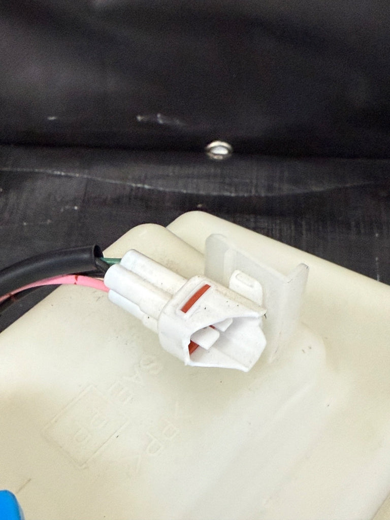 04-07 Subaru Impreza WRX STI Intercooler Water Sprayer Tank  Reservoir #525182