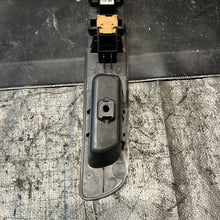 Load image into Gallery viewer, 05-07 Subaru Impreza WRX STi Passenger Window Switch #515637