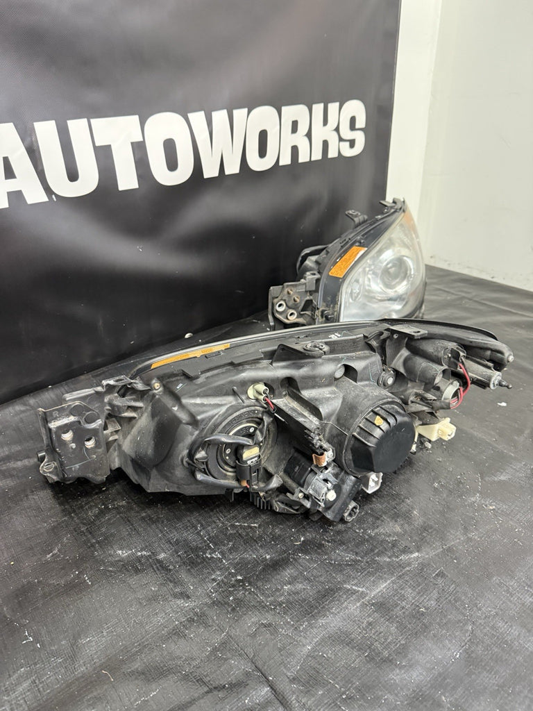 2006-2007 Subaru WRX STi Genuine Halogen Headlight Headlights LH RH OEM #525182