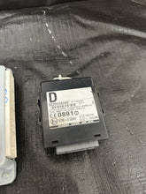 Load image into Gallery viewer, 2006 SUBARU WRX STI EJ257 OEM ENGINE ECU IMMOBILIZER KEY IGNITION KIT #525182