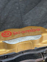 Load image into Gallery viewer, 2004-2007 Subaru WRX STI Front Caliper Set Brembo Brembos Calipers #521289