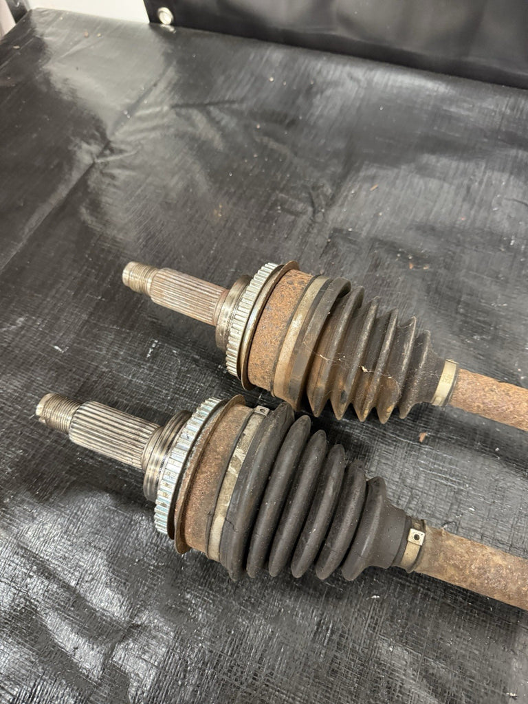 2004 SUBARU WRX STI OEM 6SPD LH RH FRONT AXLE AXLES SHAFT PAIR #500989