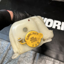 Load image into Gallery viewer, 2002-2007 Subaru Impreza Coolant Recovery  Tank Reservoir Bottle OEM #511467