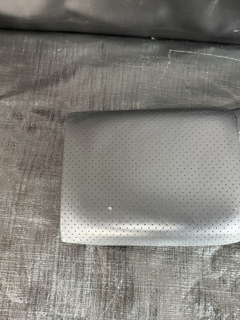 2005 HONDA S2000 AP2 OEM CENTER CONSOLE ASSEMBLY WITH ARM REST USED