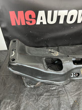 Load image into Gallery viewer, 2006-2009 Subaru Legacy 2.5 GT Spec B USDM LHD Front Subframe #212661