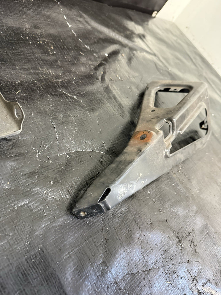 2000-2009 HONDA S2000 OEM LEFT RIGHT PAIR HEADLIGHT SUPPORT BRACKET BUMPER