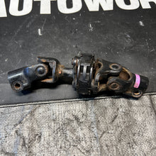 Load image into Gallery viewer, 2008-2014 SUBARU IMPREZA WRX STEERING LINKAGE U JOINT KNUCKLE OEM 34170AG022
