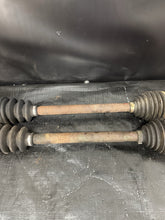 Load image into Gallery viewer, 2005-2007 SUBARU WRX STI OEM 6SPD LH RH FRONT AXLE SHAFT PAIR #525182