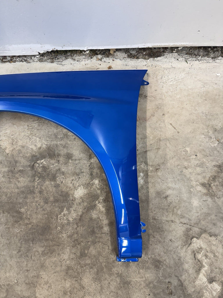 2006-2007 SUBARU WRX STI EJ257 2.5L LH DRIVER SIDE FENDER ASSY WRB #525182