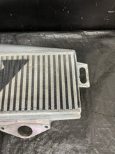 Load image into Gallery viewer, 2002-2007 Subaru WRX STi Mishimoto Top-Mount Intercooler Silver Red Hose #518682