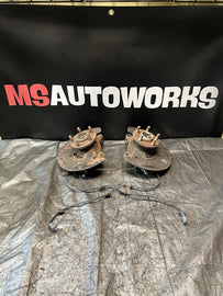 2004 SUBARU WRX STI FRONT SPINDLES KNUCKLES HUBS PAIR 5x100 OEM #516938