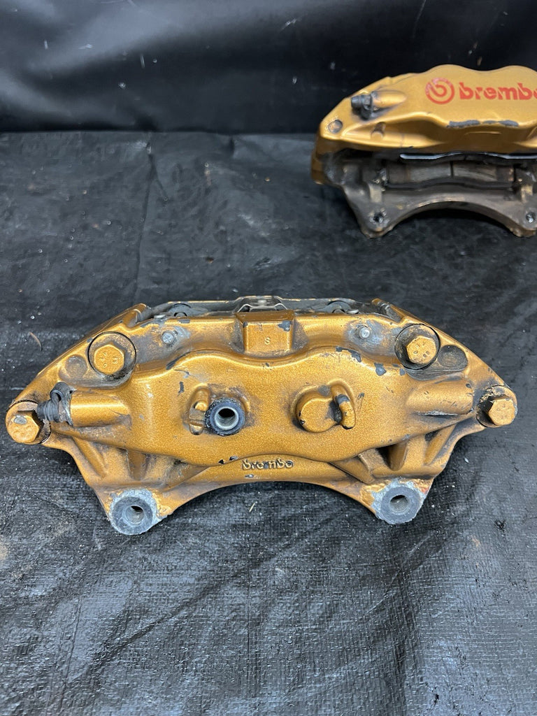 2004-2007 Subaru WRX STI Front Caliper Set Brembo Brembos Calipers #212661