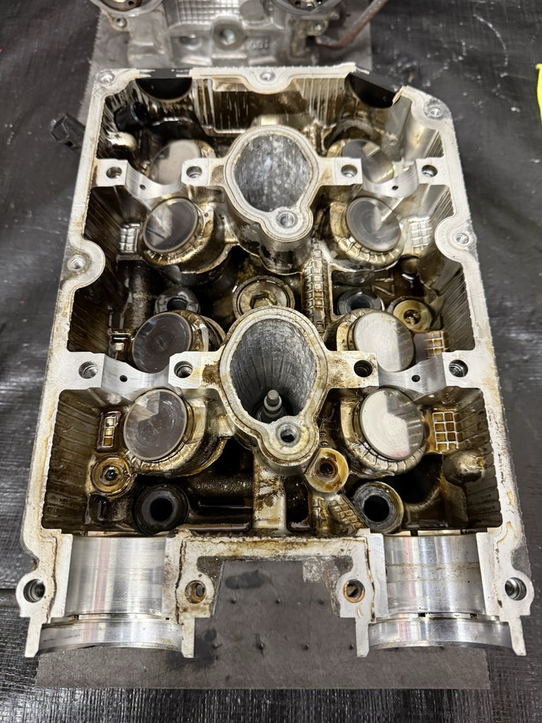 2004-2006 Subaru WRX B25 Engine Cylinder Heads Left LH & Right RH OEM #524656