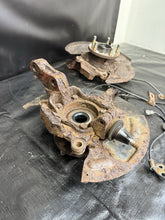 Load image into Gallery viewer, 2005-2007 SUBARU WRX STI FRONT SPINDLES KNUCKLES HUBS PAIR 5x114.3 OEM #525182