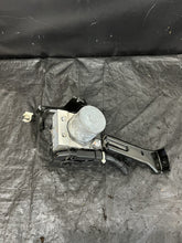 Load image into Gallery viewer, 2007-2009 SUBARU LEGACY OUTBACK ABS PUMP MODULE M/T OEM P/N 27536AG24A #212661
