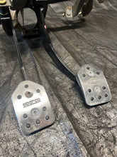 Load image into Gallery viewer, 2004-2007 Subaru WRX STI Brake &amp; Clutch Pedal Assembly #511324