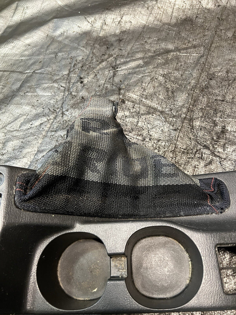 05-07 Subaru WRX STI Center Console Cup Holder With Bride Ebrake Boot #519516