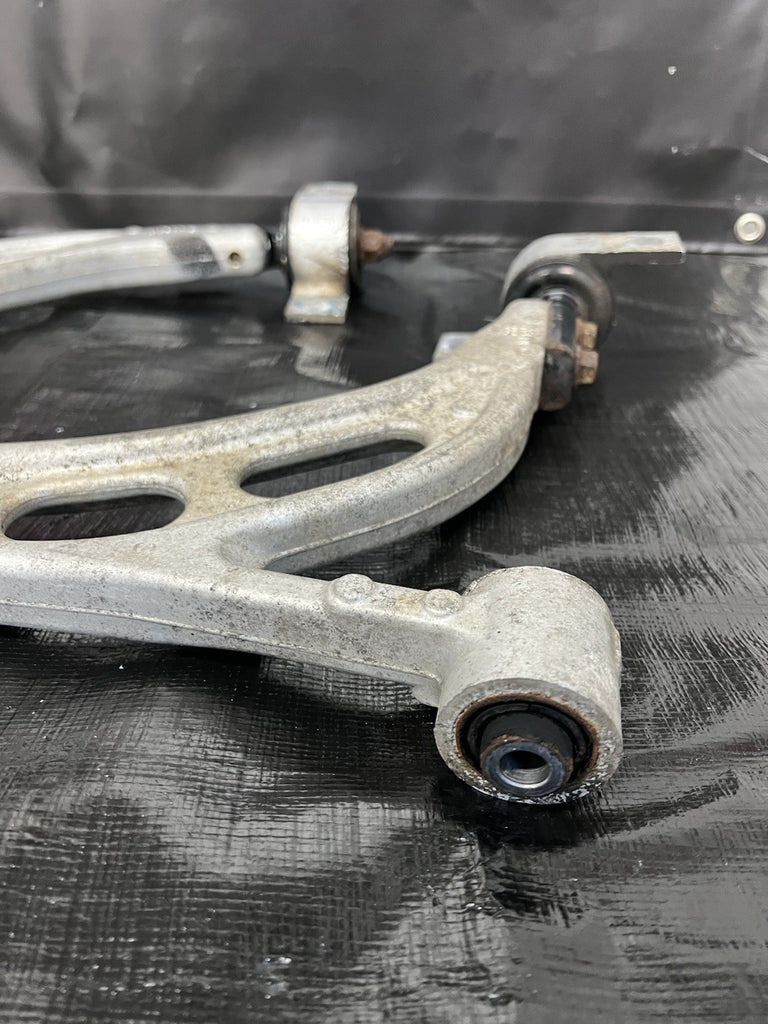 04-07 SUBARU WRX STI OEM FRONT LOWER ALUMINUM CONTROL ARMS PAIR #500989