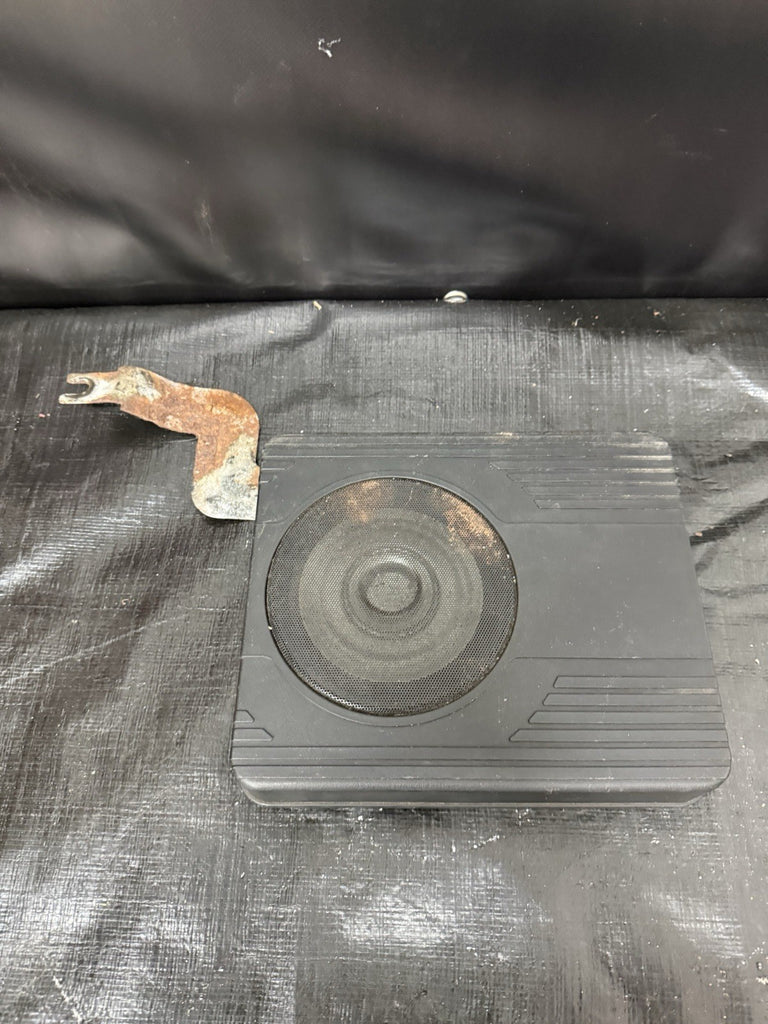 2002-2007 SUBARU IMPREZA WRX STI SUBWOOFER UNDER SEAT WITH HARNESS OEM #500989