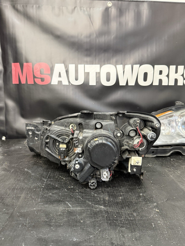 2006-2007 Subaru WRX STi Genuine Halogen Headlight Headlights LH RH OEM #525182