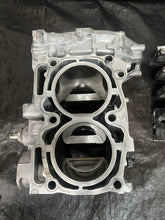Load image into Gallery viewer, 04-21 SUBARU WRX STI OEM CASE HALVES BARE BLOCK SET BLOCK ASSEMBLY STOCK #212661