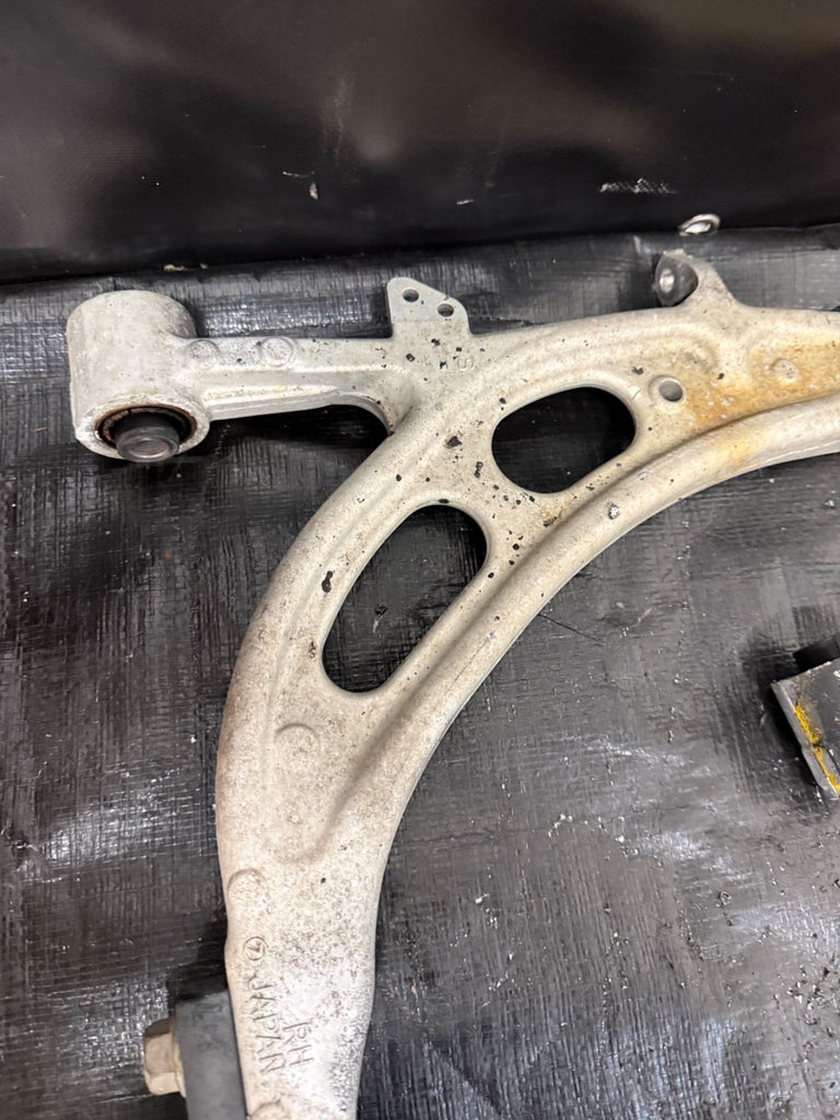 04-07 SUBARU WRX STI OEM FRONT LOWER ALUMINUM CONTROL ARMS PAIR #525182
