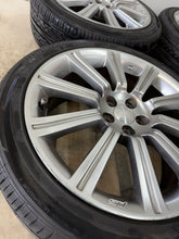 Load image into Gallery viewer, JDM Subaru Forester SG9 STi 5x100 Aluminum Wheels With Hankook Tires