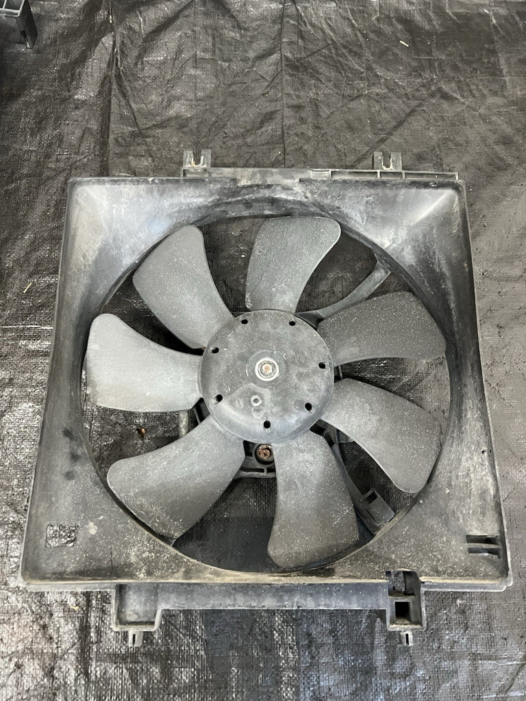 2005-2009 Subaru Legacy 2.5GT Outback XT Radiator Fans LH & RH Turbo OEM #212661