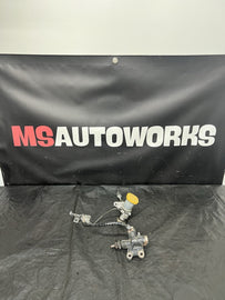 2008-2009 Subaru Legacy GT Clutch Master & Slave Cylinder Reservoir OEM #212661