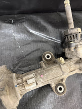 Load image into Gallery viewer, 2000-2003 HONDA S2000 OEM POWER STEERING RACK AP1