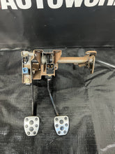 Load image into Gallery viewer, 2004-2007 Subaru WRX STI Brake &amp; Clutch Pedal Assembly #500989