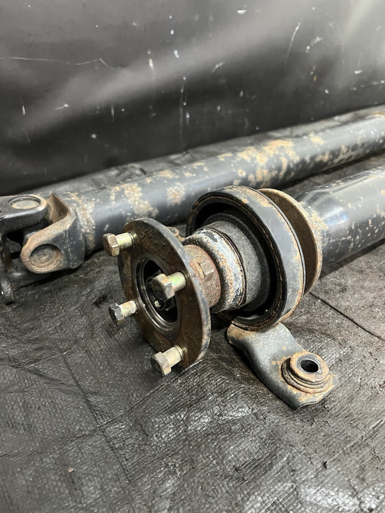 2004-2005 Subaru Impreza WRX STI Drive Shaft Line Rear Driveshaft OEM #518682