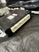 Load image into Gallery viewer, 2008-2009 Subaru Legacy GT Spec B Cluster, ECU, Immobilizer &amp; Key Fob #212661