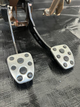 Load image into Gallery viewer, 2004-2007 Subaru WRX STI Brake &amp; Clutch Pedal Assembly #500989