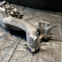 Load image into Gallery viewer, 2004 2005 Subaru Impreza WRX Intake Manifold Assembly 2.0L OEM #518586