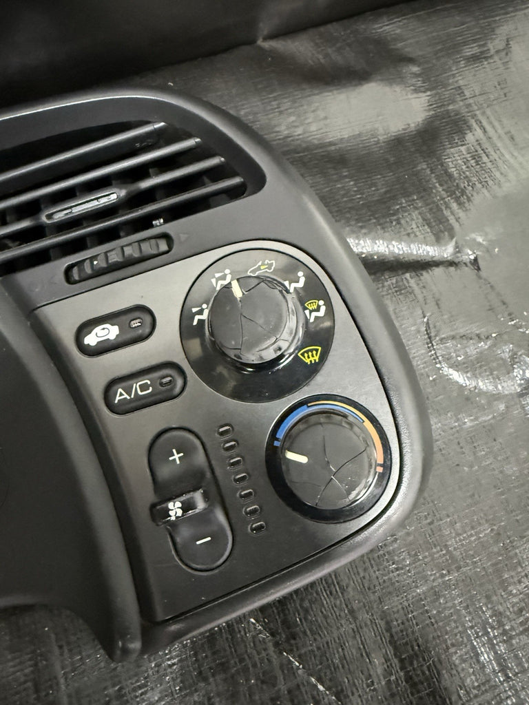 2000-2003 Honda S2000 AP1 Gauge Cluster Bezel & Controls