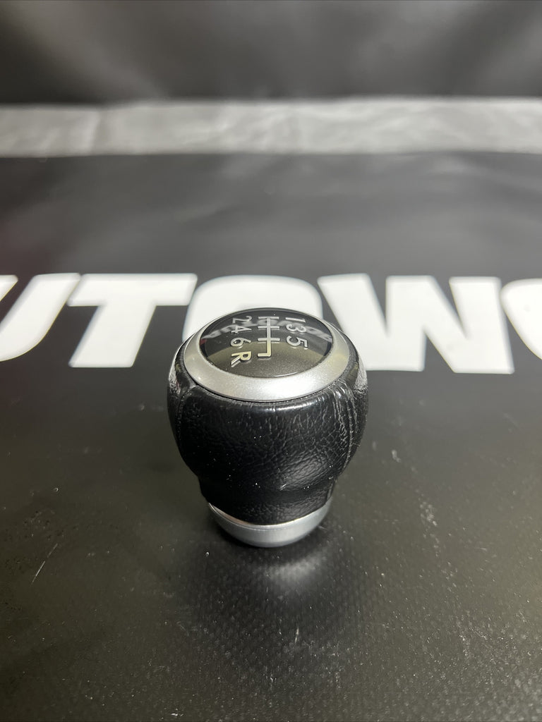 04-2020 SUBARU IMPREZA WRX STI 6-SPEED SHIFT KNOB OEM OE GENUINE