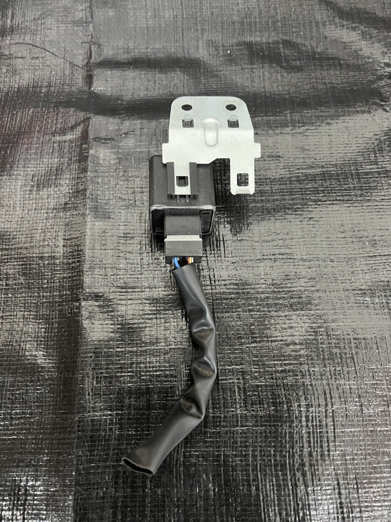 2004-2007 Subaru WRX STi Intercooler Water Sprayer Relay 88017FE040 #500989